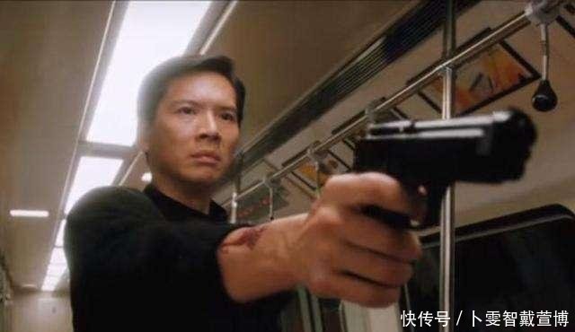 向华强豪宅尽收香港美景,向佐做好早餐要打电