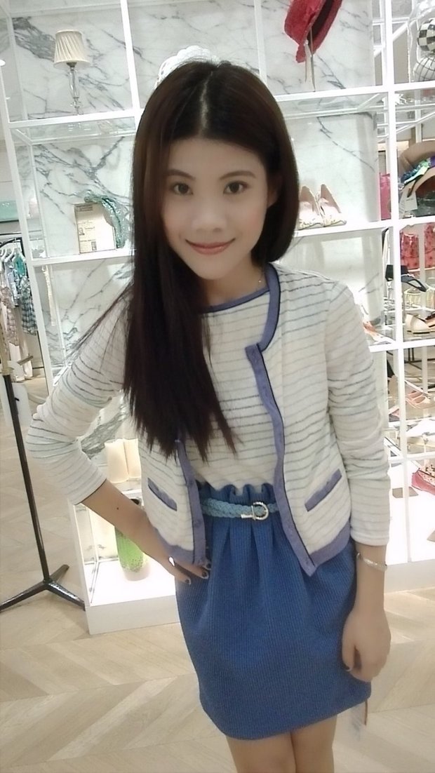谁给我一张自拍初中生的女生照片,不要那种抚媚和ps的表暑假初中生v自拍图片