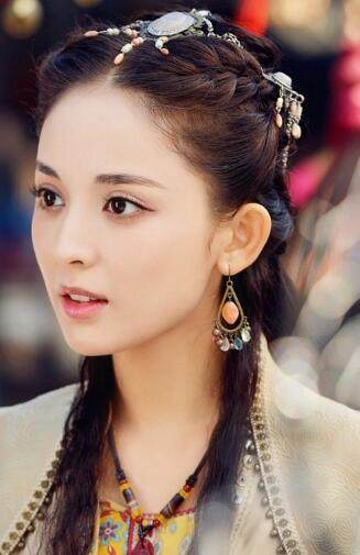 古力娜扎几天不见胖了,陈伟霆却被她黑了一圈