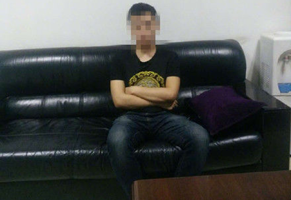 婚闹伴娘被猥亵视频曝光 视频发布者中华键盘侠遭新娘威胁?