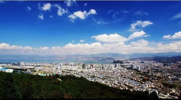 大理作为三四线城市,你觉得房子还值得投资吗?