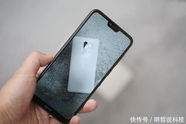 都卖799,诺基亚X5和红米6,你选哪一款?!