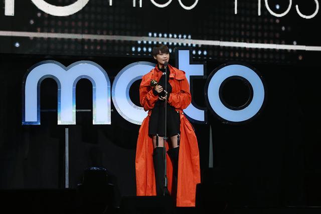 张靓颖何洁都结婚了,为何李宇春周笔畅从无绯闻