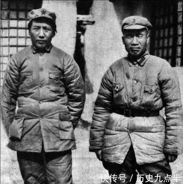 1932年毛主席和朱德做了项什么决定？被国共两党同时嘲笑