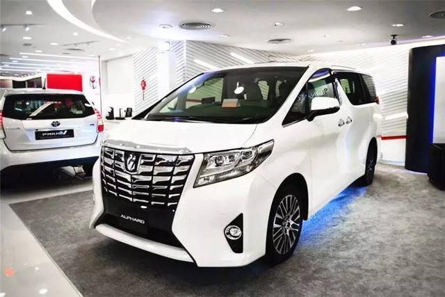 ���϶���7��SUV�ˣ���̥����ʵ������ôѡ