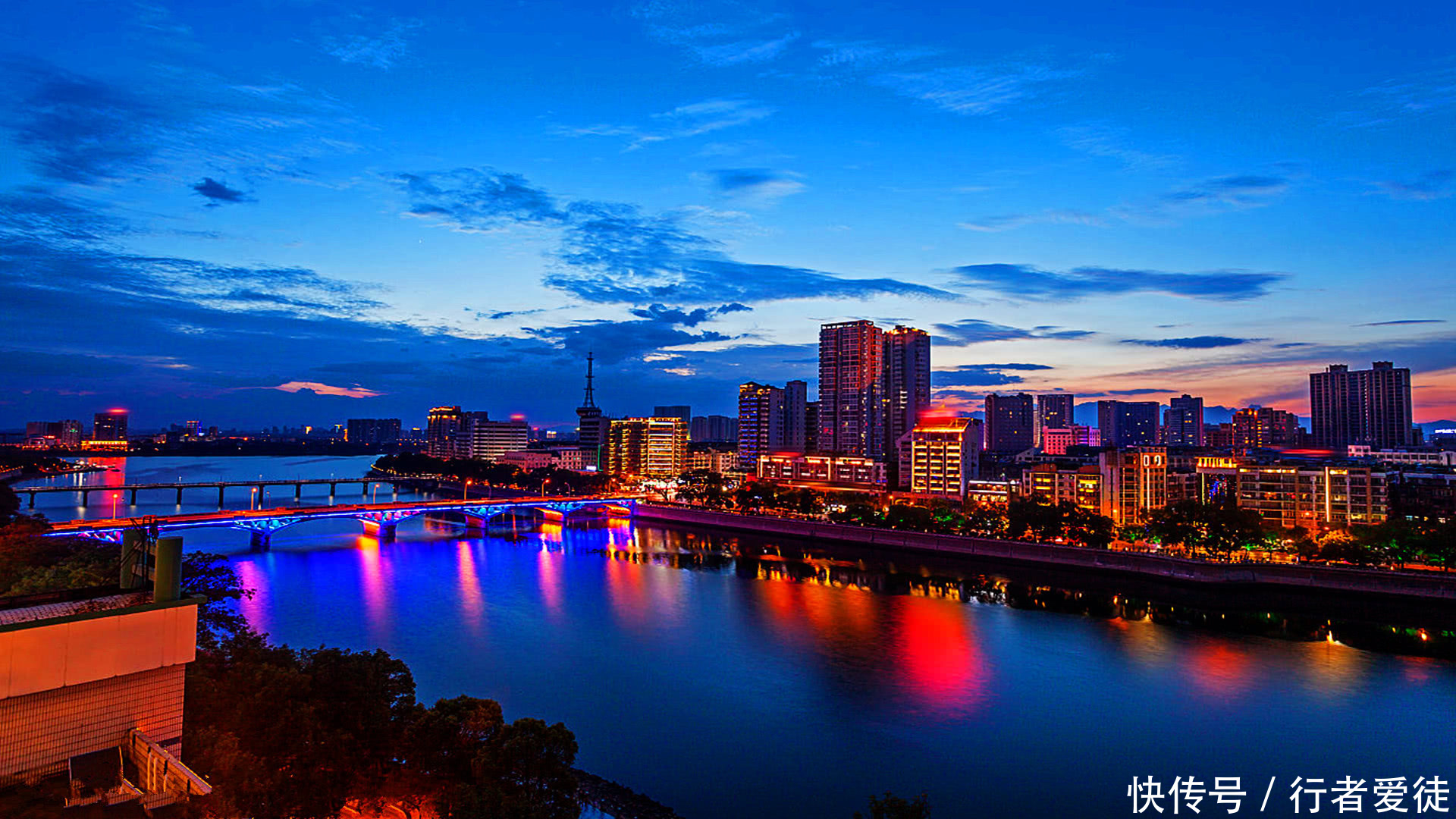 江西最开心的城市,实力远超吉安,已贵为三线城