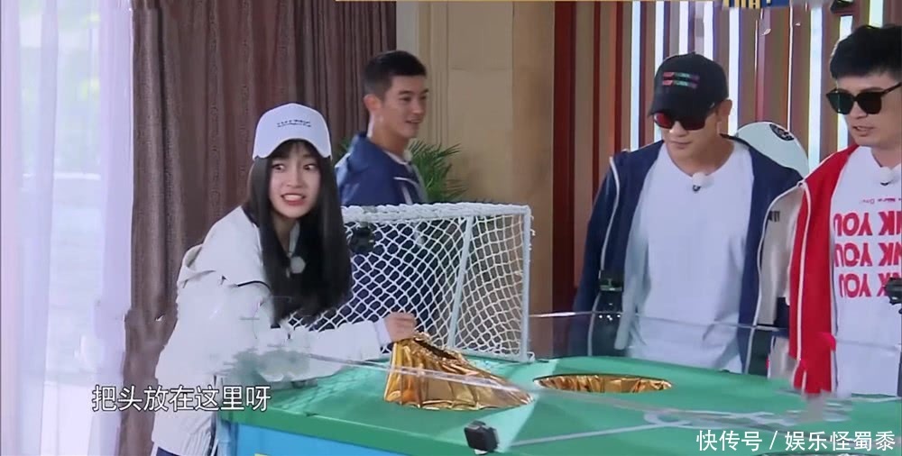 《奔跑吧》百人足球对抗游戏抄袭日本综艺?网