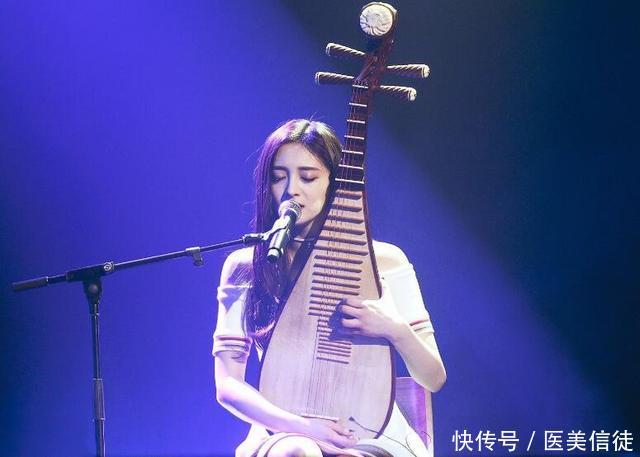 程潇 周洁琼颜值实力大碰撞 宇宙少女和PRIST