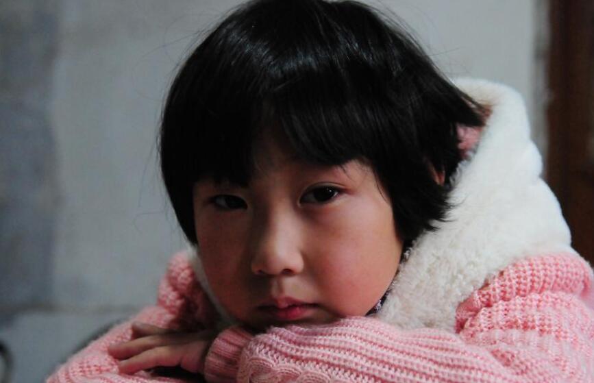 女子患癌症丈夫悄然离家 留下7岁女儿