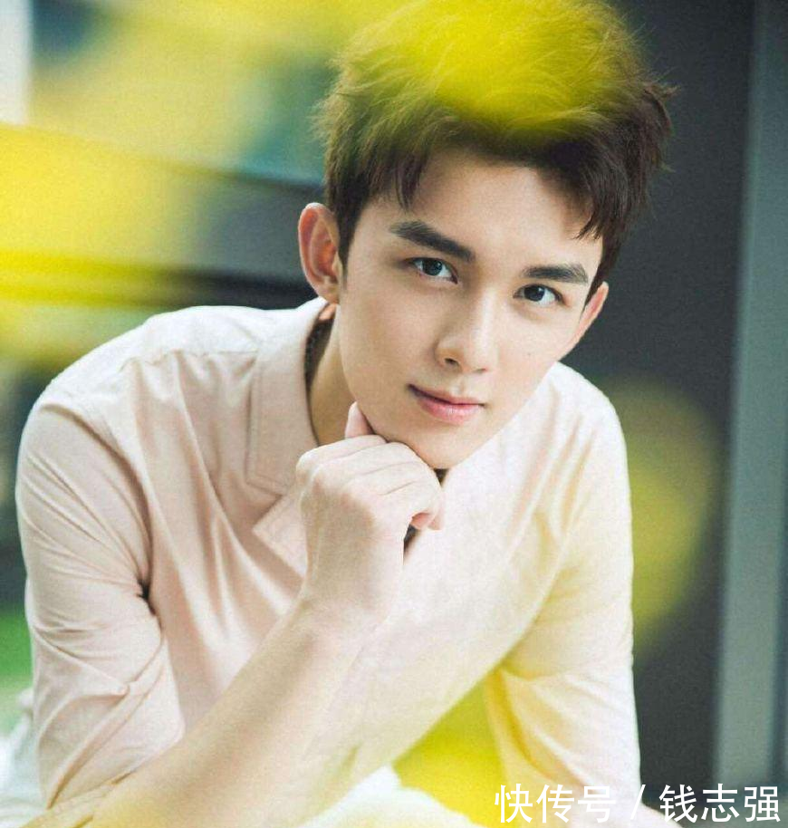 吴磊长相超正点, 是我们喜欢的大男孩的样子
