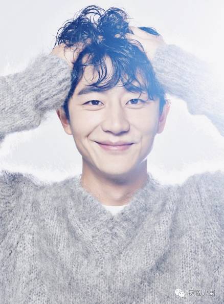 揭秘《亲爱的翻译官》程家阳拍戏时身高不够踩