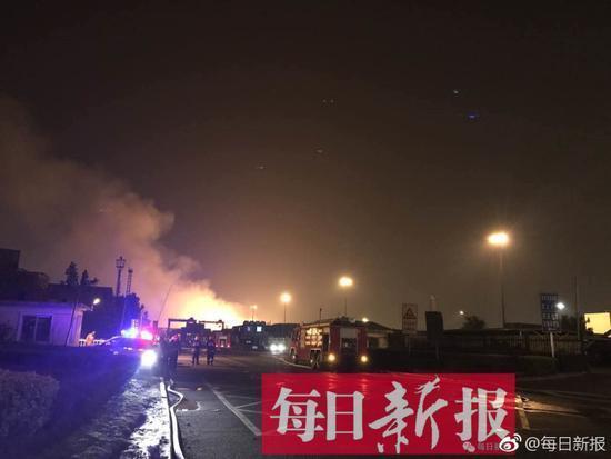 天津港發生火災最新現場圖曝光:火情已控制 火災原因是什么?