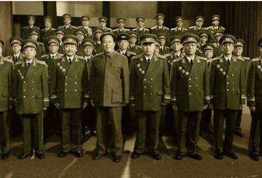 他人好,却因毛主席的一张欠条,而被授予开国大