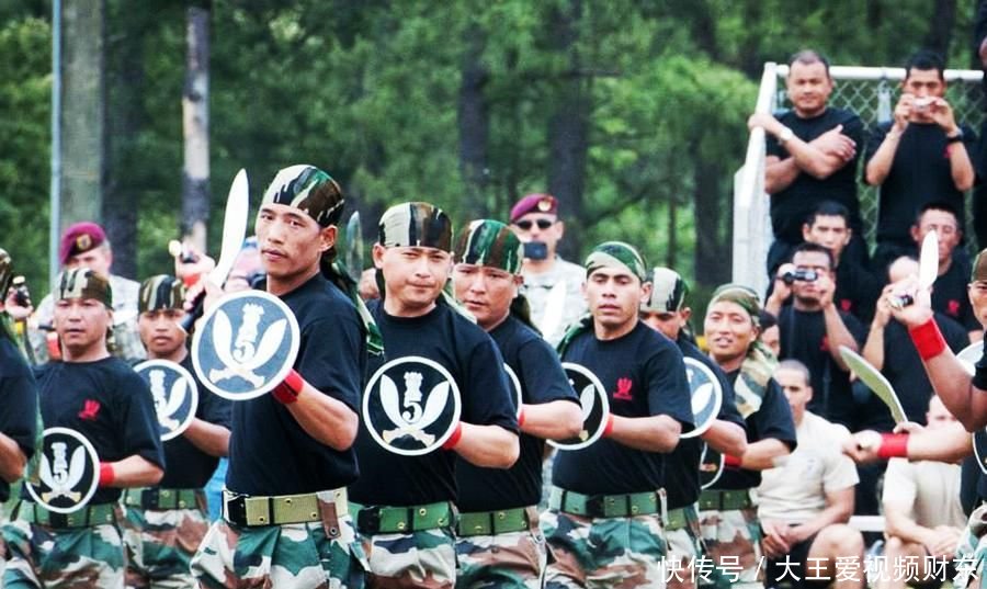 美印从利比亚撤兵后,一支东方部队拒绝当逃兵