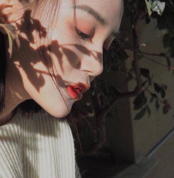 这样对待你的女人,不是爱你,只是舍不得你的好