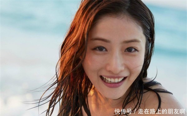 4大世界美女上榜:中国韩国各一人排名,印度仅把视频痒痒挠美女图片