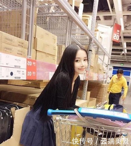 t015bc3adb17586b3f4.jpg?size=450x502