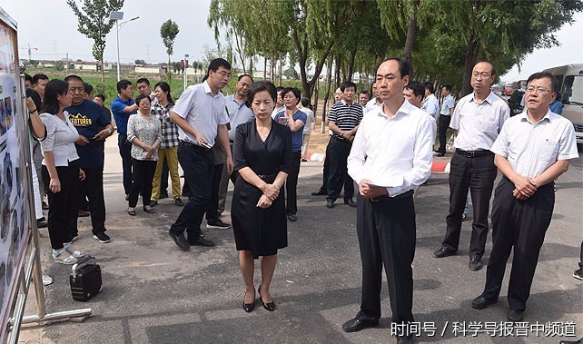 晋中市市政协主席赵庆华在平遥县督导"拆违治乱提质"攻坚行动