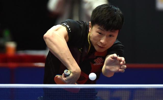 遇到马龙张本叫不出来了!亚洲杯龙队力克张本