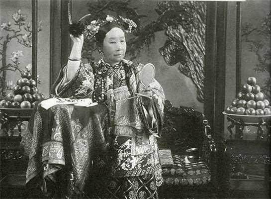 两个县令请慈禧吃饭,吃的都是面条,一个直接升官,一个却被杀掉