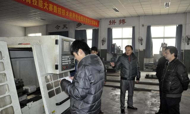 这10个理科女生学了也难就业的专业!又苦又