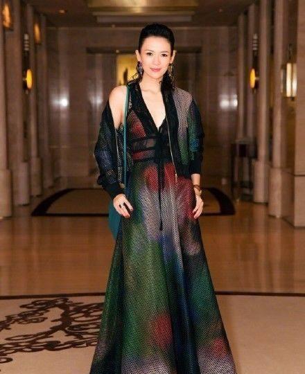 章子怡回应芭莎慈善夜质疑,谈到嫁给汪峰的原