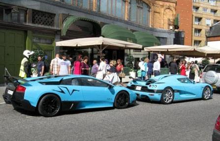 世界上最“怪”的桥，突然消失在海面上，司机出来后到了其他国家