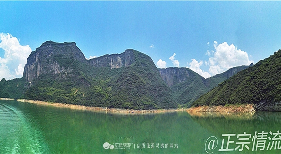 清江画廊蝴蝶崖,峡谷柔情一炷香