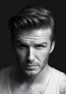 曾是著名球星,退役后仍日收入过万,家中豪车无