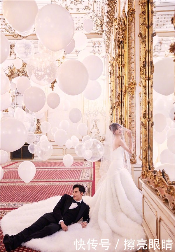 唐嫣罗晋晒婚纱照公布喜讯,胡歌微博沦陷,网友