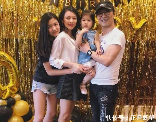 章子怡现身医院,怀上二胎男孩?汪峰乐开了花