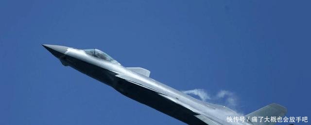 1分钟内战斗巡航52公里,官方首次曝光歼20飞