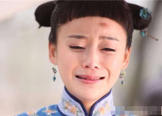 锅盖刘海考验颜值！袁姗姗被疯狂吐槽，董洁老气了不少