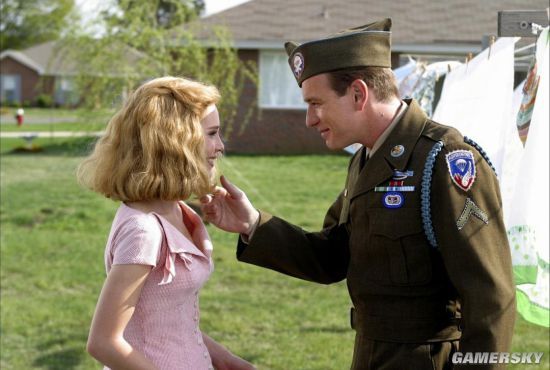 《大鱼》是一部2003年出品的美国奇幻片,故事改编自丹尼尔·华勒斯