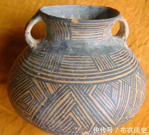 戈壁沙漠里发现了4000年前的干尸, 他们是从何而来? 为什么头骨上