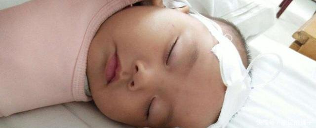 发烧就要吃退烧药小宝宝发烧护理要从这两方面