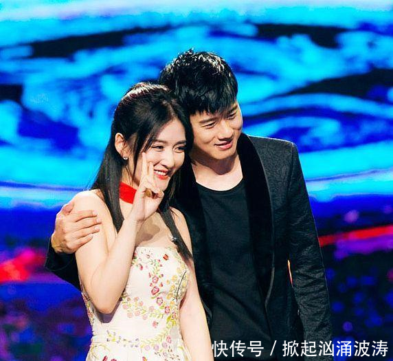 散打要求和谢娜同框并互关, 谢娜七个字回应打