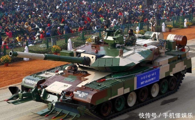 印度航母工期一拖再拖,中将被迫亲自催进度,满脸写着不开心 BBIN视讯娱乐官网