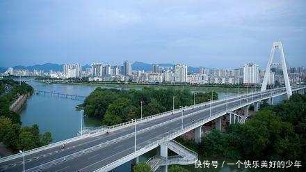 江西“最霸气”的一个地市,未来有望成为二线城市