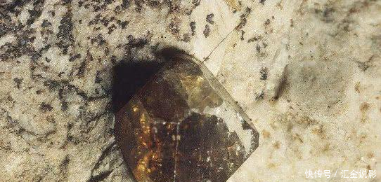 为什么地球有生命,而火星没有磁场的发现告诉