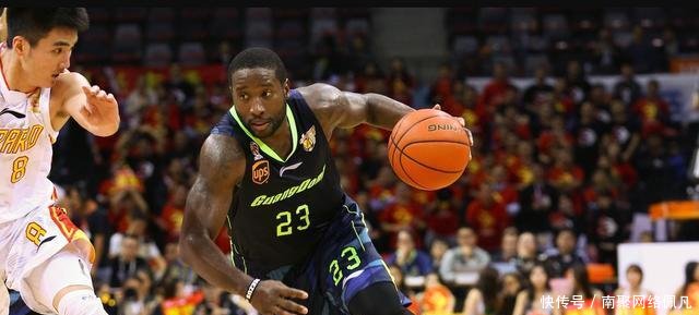 有斯隆就等于CBA总决赛入场券 新疆亚当斯和