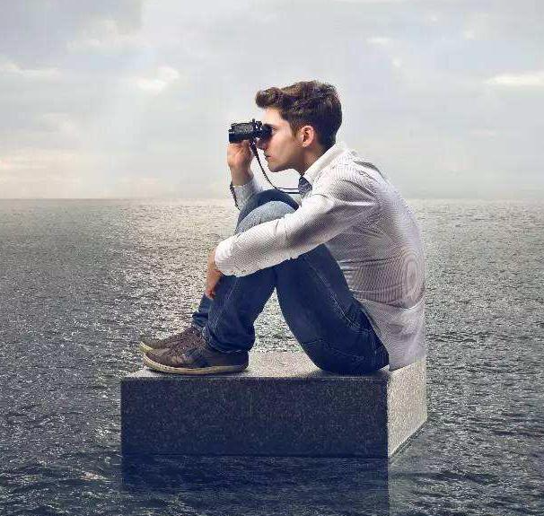 推荐几个低成本创业网络赚钱项目首选