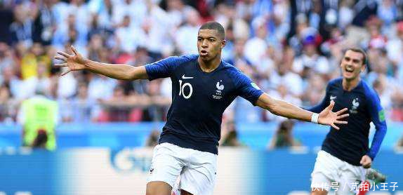 世界杯决赛对阵出炉!法国VS克罗地亚,2队支持