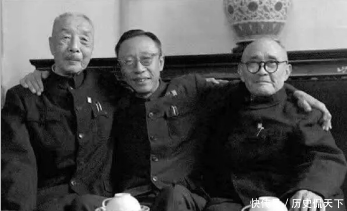 文物都被专家拿走了吗?爱新觉罗溥仪死后,墓中都有什么陪葬品?