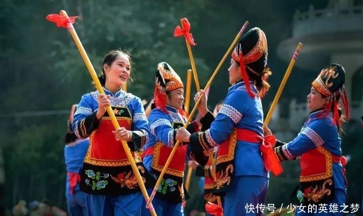 马山县属于哪个市