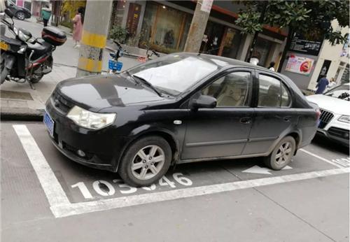 市民请注意!以后荆州这个地方停车要收费啦…