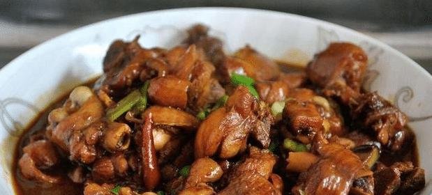 教大家几道招牌菜,红烧鸡块鲜香美味,每次都用来招待客人 888真人集团