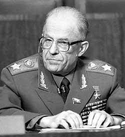 苏联解体:是当时做出的最大错误,一元帅选择在