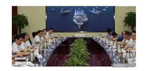 004航母刚露真容,中国海军就传来好消息,4艘核