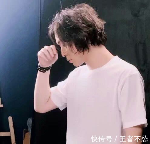 大仙被嘲讽不会玩猴子!大仙生气后做了一件事